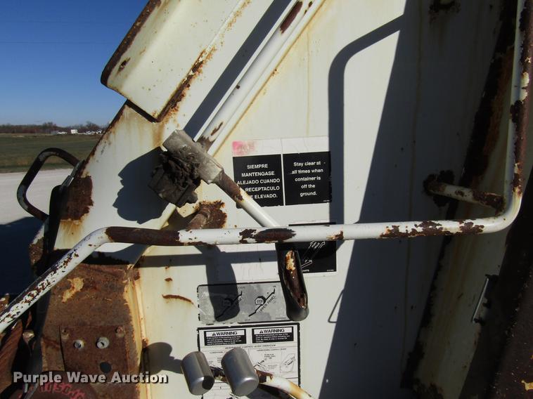 image for item DB2041 2004 Freightliner Columbia refuse truck