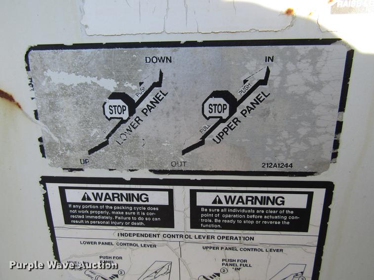 image for item DB2041 2004 Freightliner Columbia refuse truck