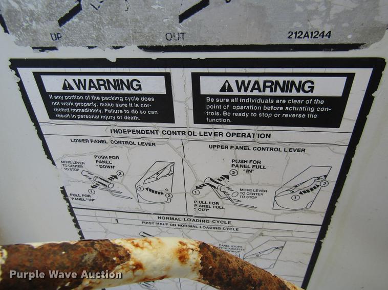 image for item DB2041 2004 Freightliner Columbia refuse truck