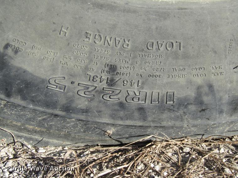 image for item DB2041 2004 Freightliner Columbia refuse truck