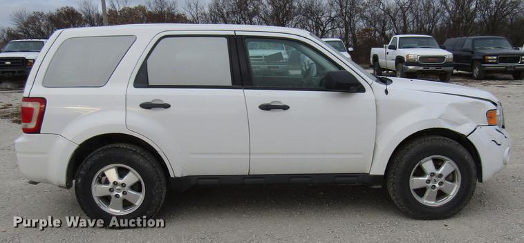 image for item DB2042 2012 Ford Escape SUV