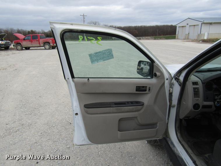 image for item DB2042 2012 Ford Escape SUV