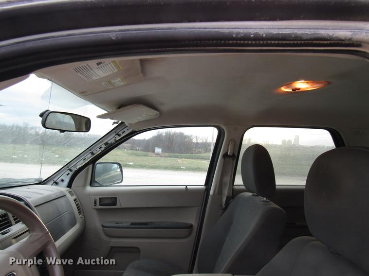 image for item DB2042 2012 Ford Escape SUV