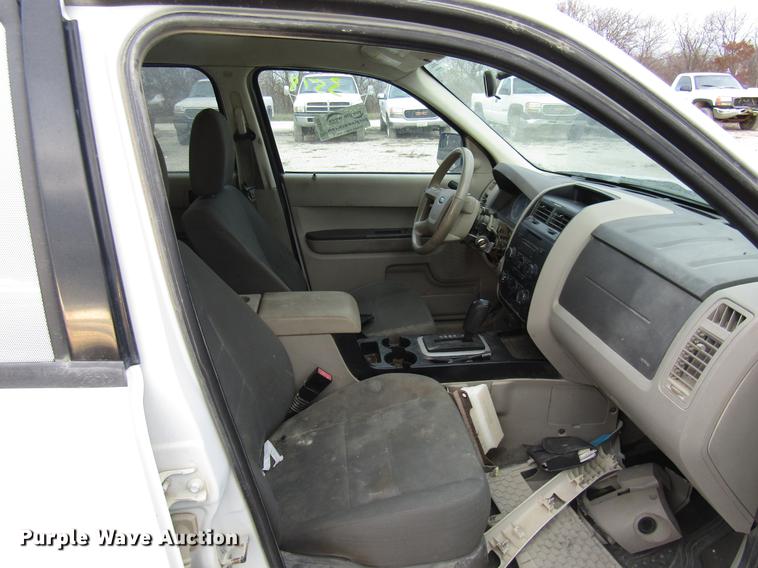 image for item DB2042 2012 Ford Escape SUV