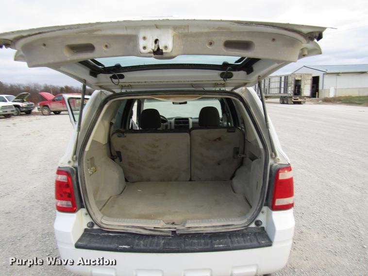 image for item DB2042 2012 Ford Escape SUV