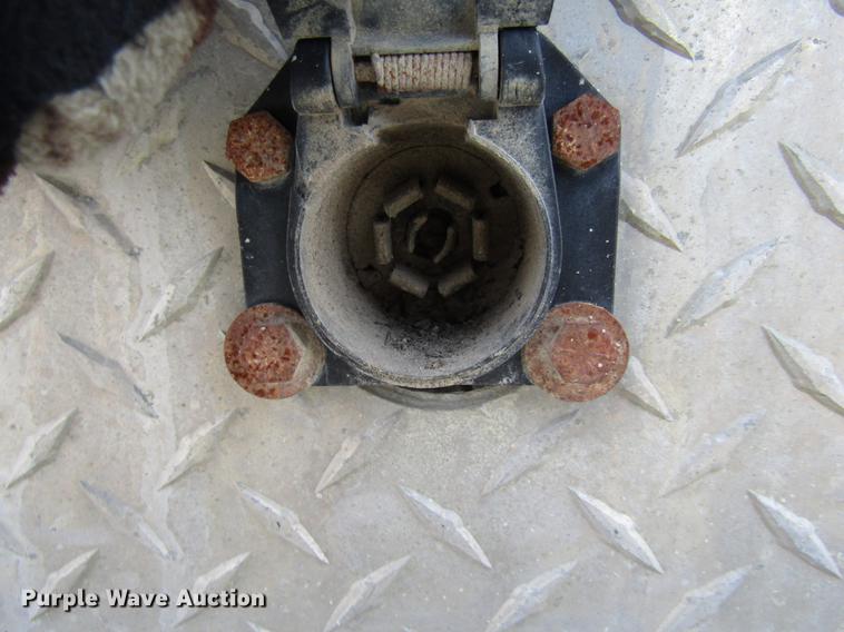 image for item DB2043 2002 GMC Sierra 2500HD pickup truck