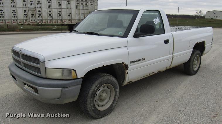 image for item DB2044 2001 Dodge Ram 1500 pickup truck