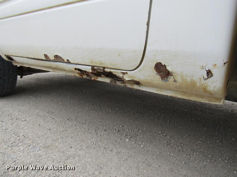 image for item DB2044 2001 Dodge Ram 1500 pickup truck