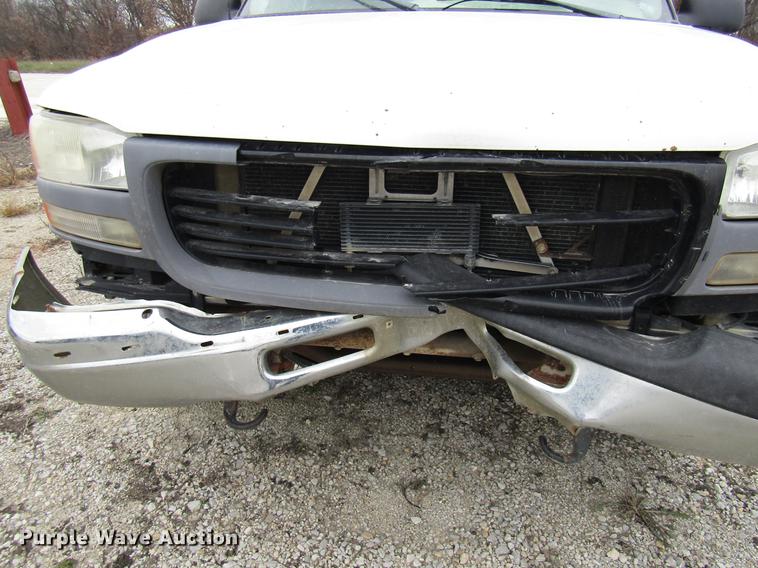 image for item DB2045 2001 GMC Sierra 1500 pickup truck