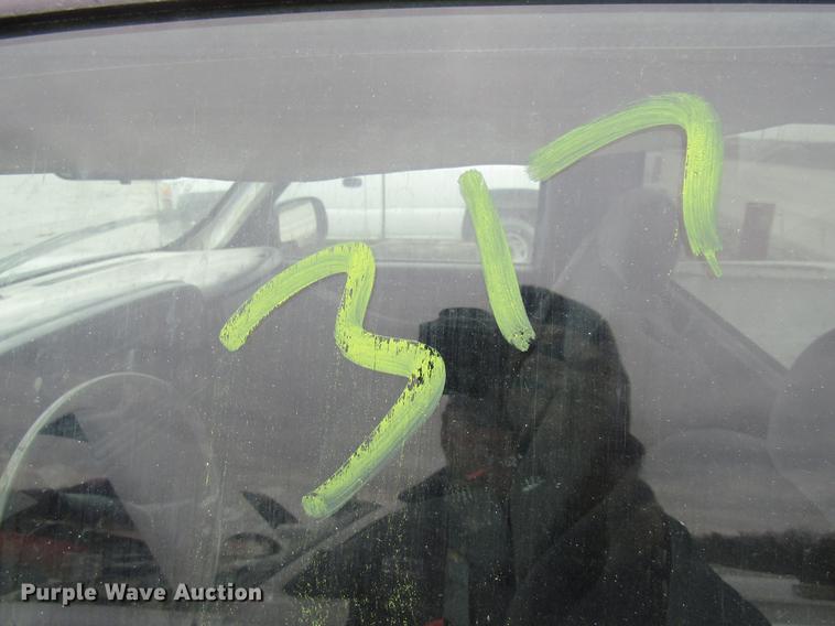 image for item DB2045 2001 GMC Sierra 1500 pickup truck