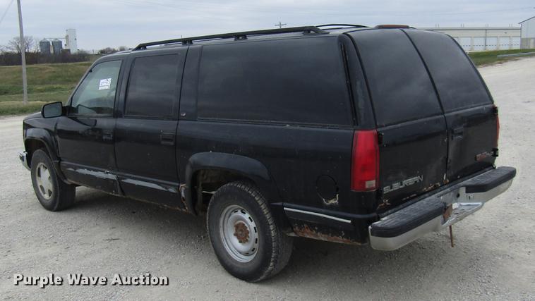 image for item DB2046 1997 GMC Suburban 1500 SUV