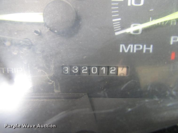 image for item DB2046 1997 GMC Suburban 1500 SUV