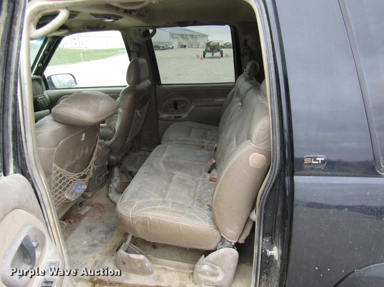 image for item DB2046 1997 GMC Suburban 1500 SUV