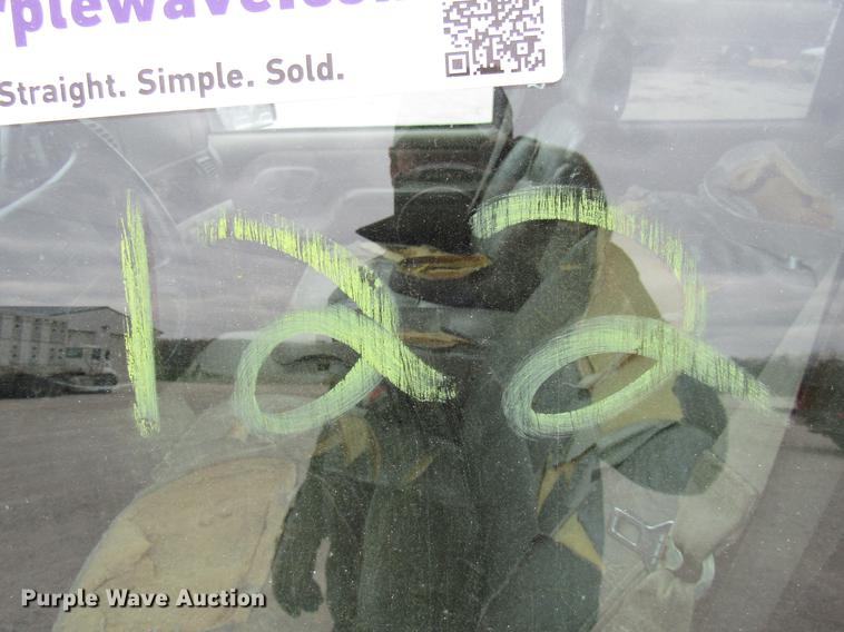 image for item DB2046 1997 GMC Suburban 1500 SUV