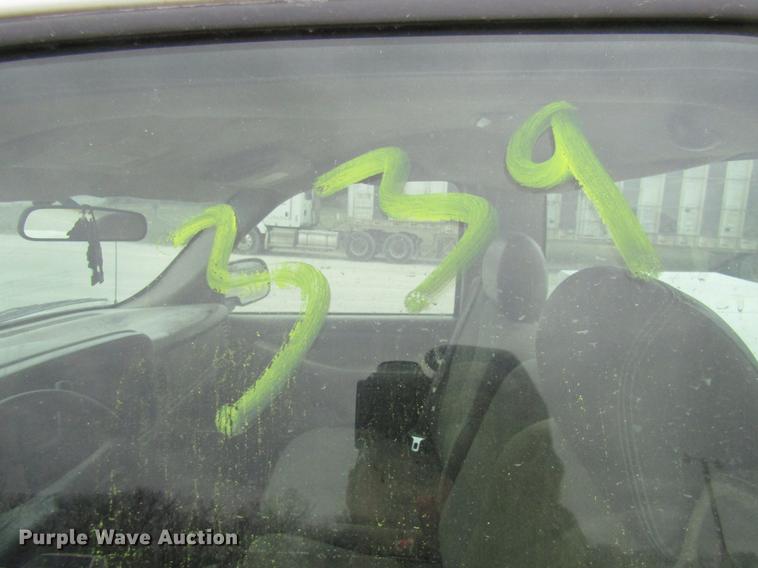 image for item DB2047 2002 GMC Sierra 2500HD pickup truck