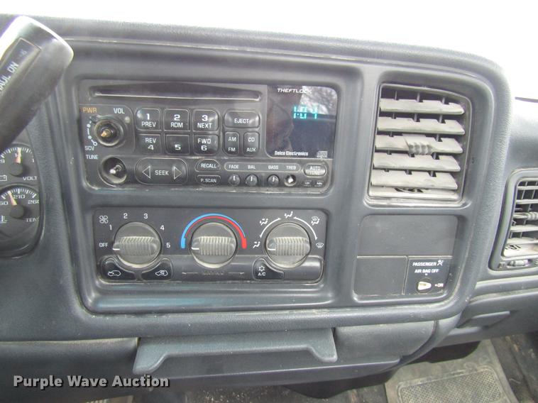 image for item DB2048 2001 GMC Sierra 1500 pickup truck