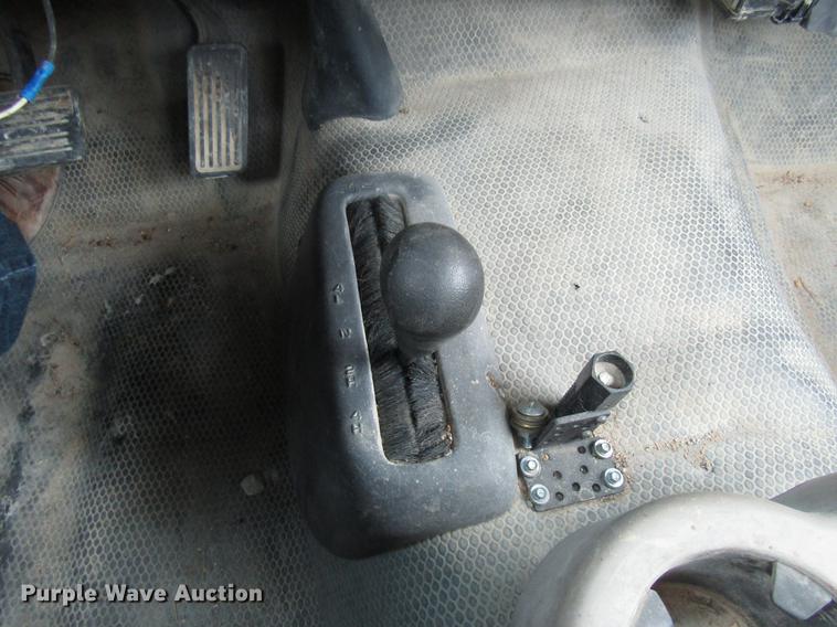 image for item DB2050 2002 GMC Sierra 2500HD pickup truck