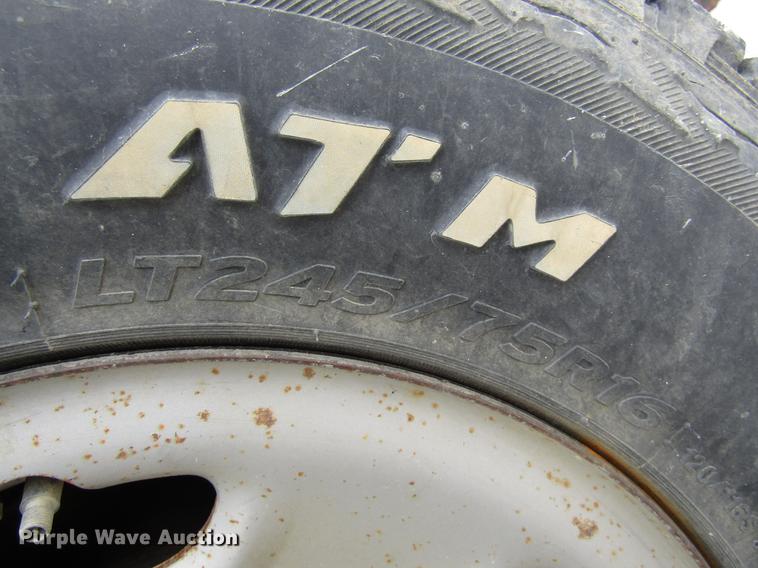 image for item DB2050 2002 GMC Sierra 2500HD pickup truck