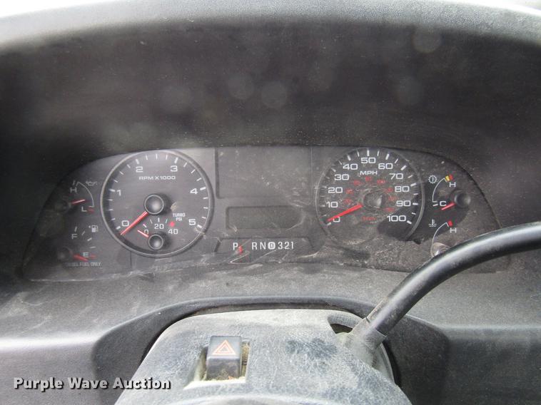 image for item DB2051 2006 Ford F550 flatbed truck