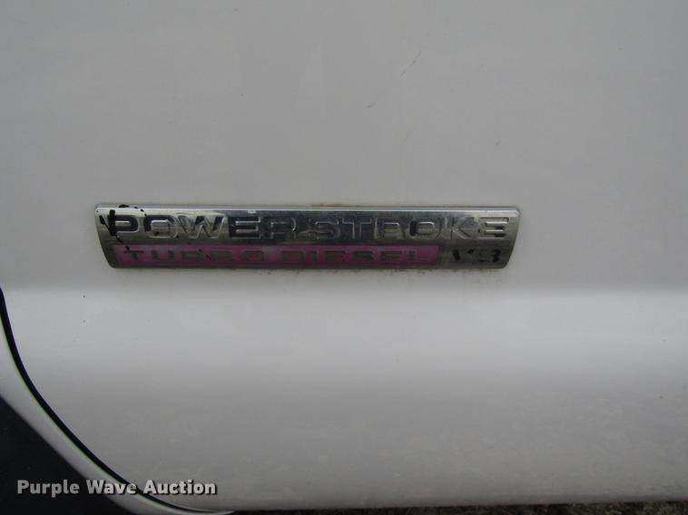 image for item DB2051 2006 Ford F550 flatbed truck