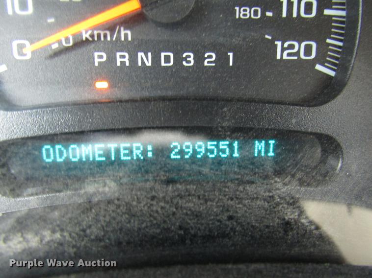 image for item DB2052 2006 GMC Sierra 1500 Ext. Cab pickup truck