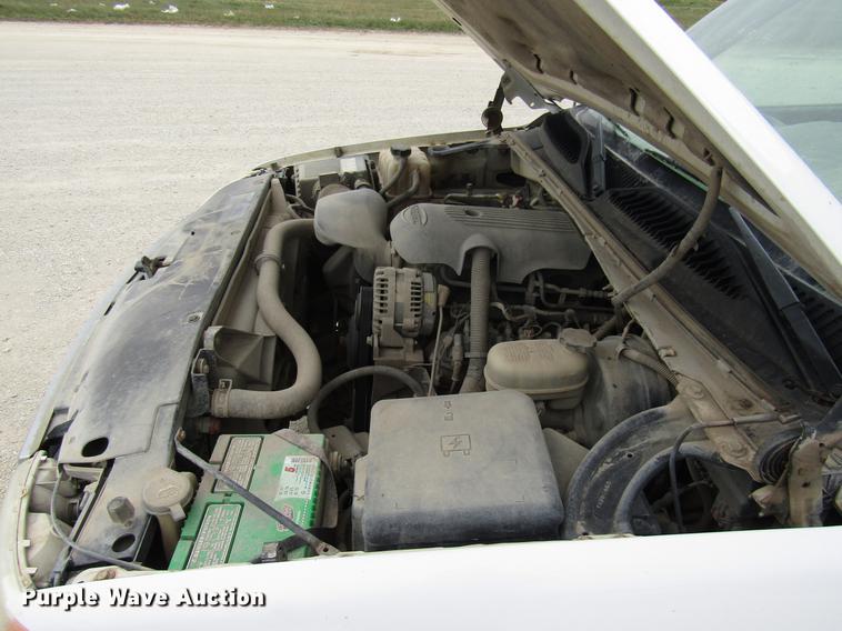 image for item DB2052 2006 GMC Sierra 1500 Ext. Cab pickup truck