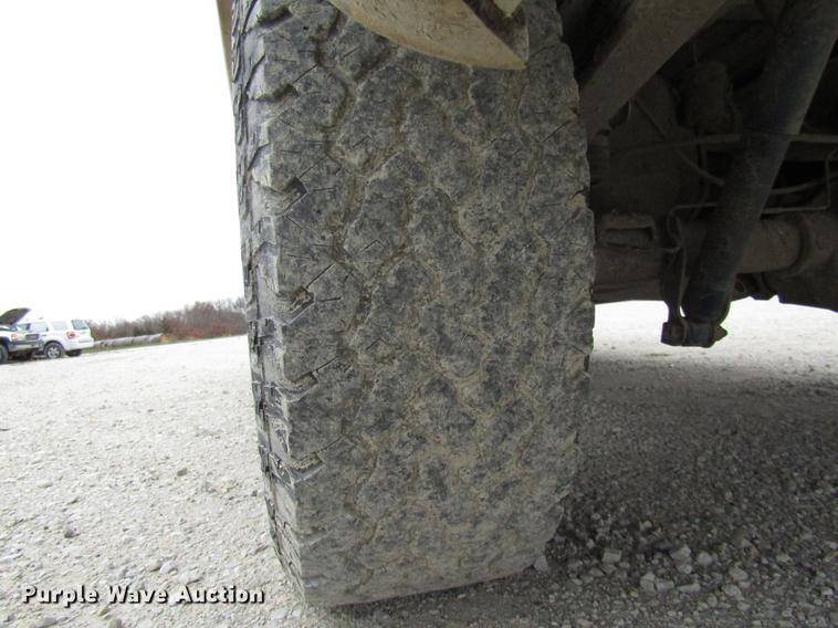 image for item DB2052 2006 GMC Sierra 1500 Ext. Cab pickup truck