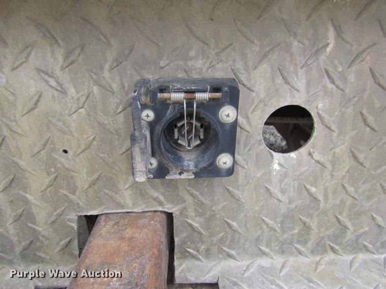 image for item DB2054 2002 GMC Sierra 2500HD pickup truck