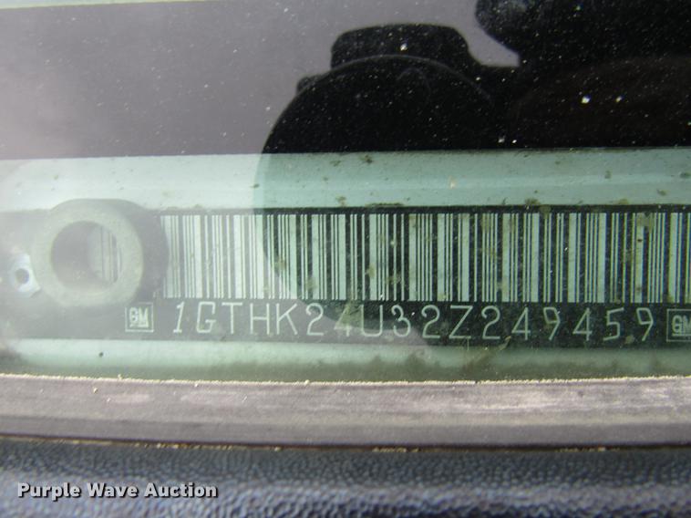 image for item DB2054 2002 GMC Sierra 2500HD pickup truck