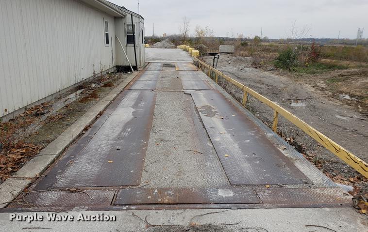 image for item DB9435 Weigh-Tronix Bridgemont scale