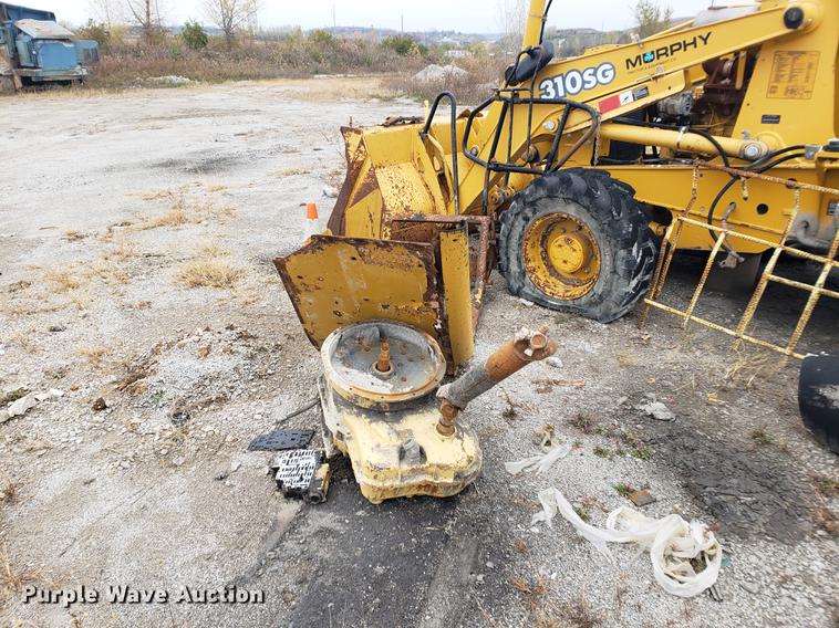 image for item DB9436 2004 John Deere 310SG backhoe