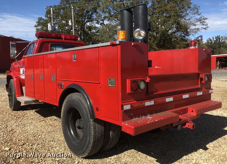 image for item DC0156 1986 GMC C6000 service truck