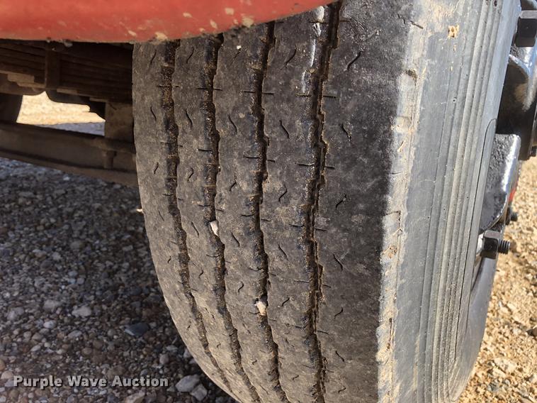 image for item DC0156 1986 GMC C6000 service truck