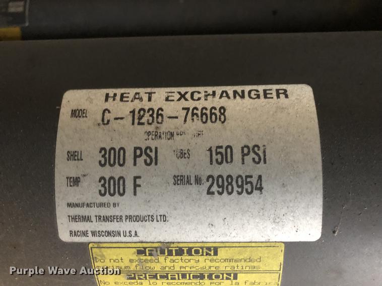 image for item DC0162 2001 Gardner Denver EAQS0F air compressor