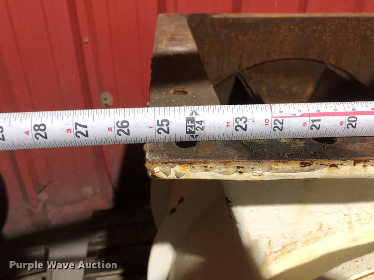 image for item DC0166 Mack MD400 air lock