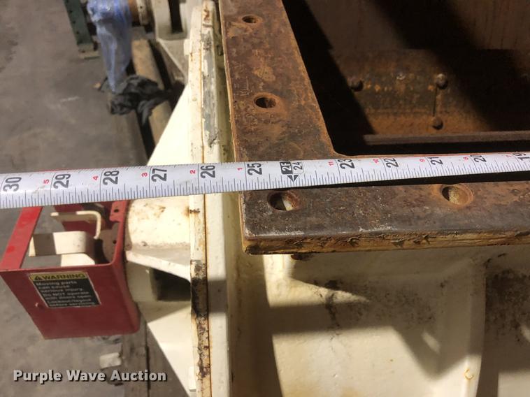 image for item DC0166 Mack MD400 air lock