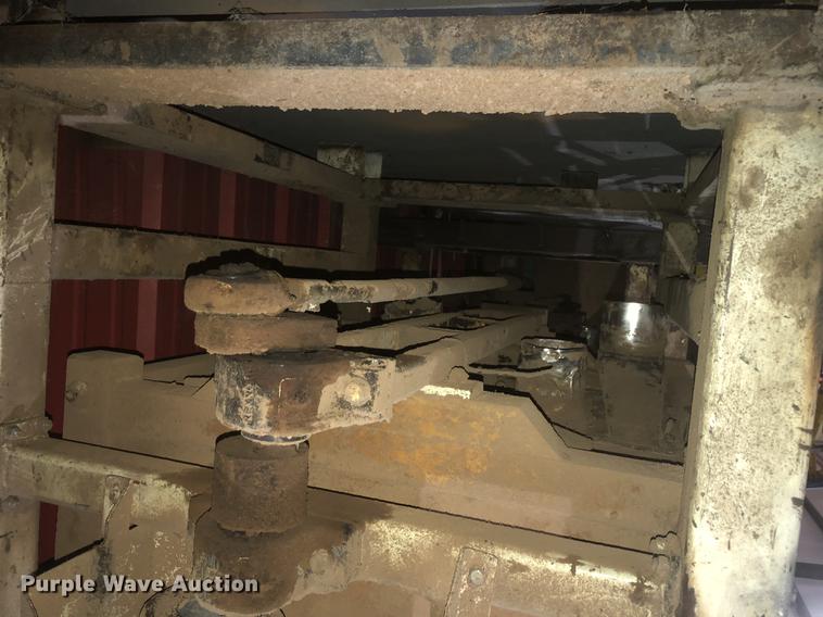 image for item DC0169 Great Western Tru-Balance sifter