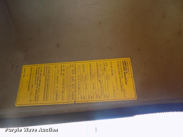 image for item DD3517 1980 International 1854 rollback truck