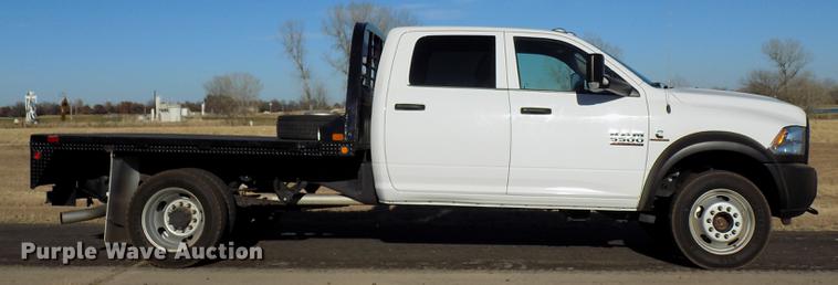 image for item DD3526 2017 Dodge Ram 5500 Crew Cab flatbed truck