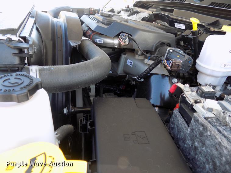 image for item DD3526 2017 Dodge Ram 5500 Crew Cab flatbed truck