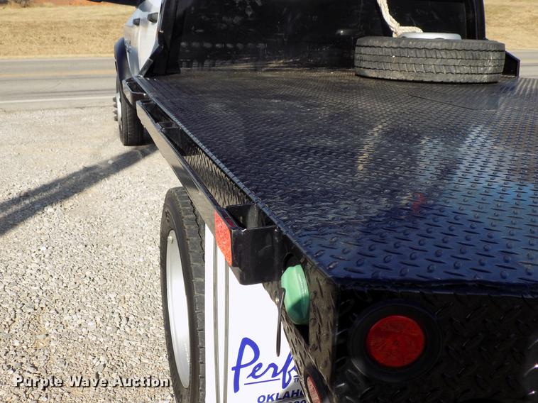 image for item DD3526 2017 Dodge Ram 5500 Crew Cab flatbed truck