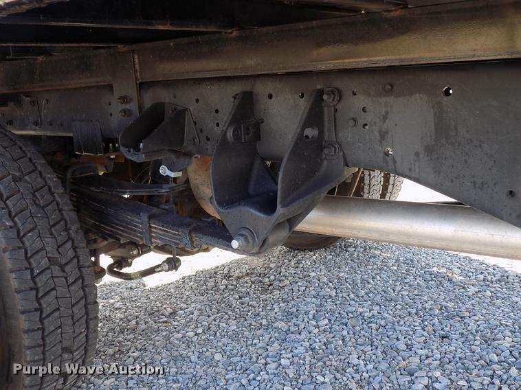 image for item DD3526 2017 Dodge Ram 5500 Crew Cab flatbed truck