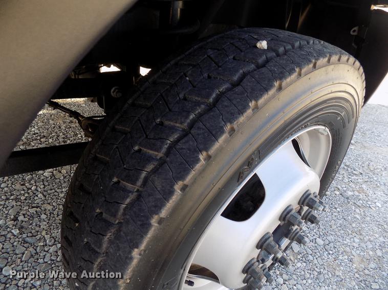 image for item DD3526 2017 Dodge Ram 5500 Crew Cab flatbed truck