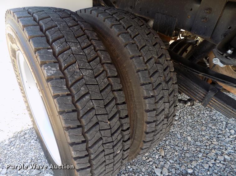 image for item DD3526 2017 Dodge Ram 5500 Crew Cab flatbed truck