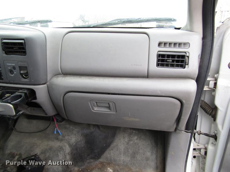 image for item DD3809 2001 Ford F450 Super Duty bucket truck