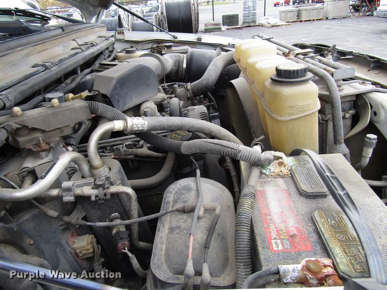 image for item DD3809 2001 Ford F450 Super Duty bucket truck