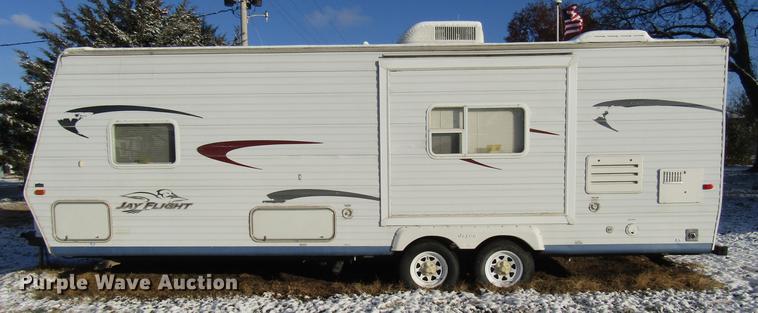 image for item DD3822 2004 Jayco 25RKS Jayflight camper