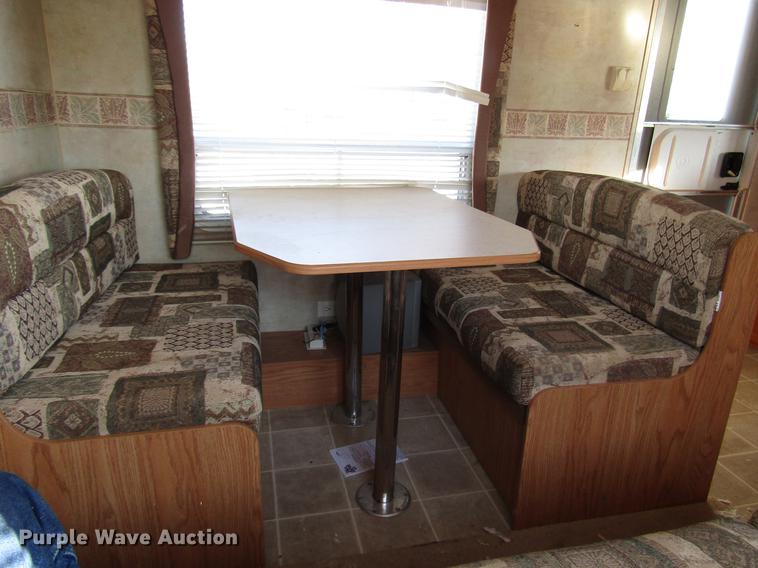 image for item DD3822 2004 Jayco 25RKS Jayflight camper