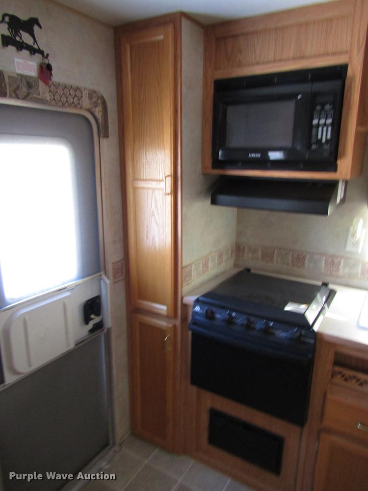 image for item DD3822 2004 Jayco 25RKS Jayflight camper