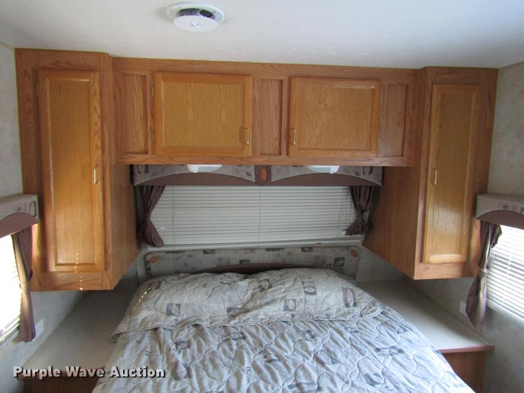 image for item DD3822 2004 Jayco 25RKS Jayflight camper